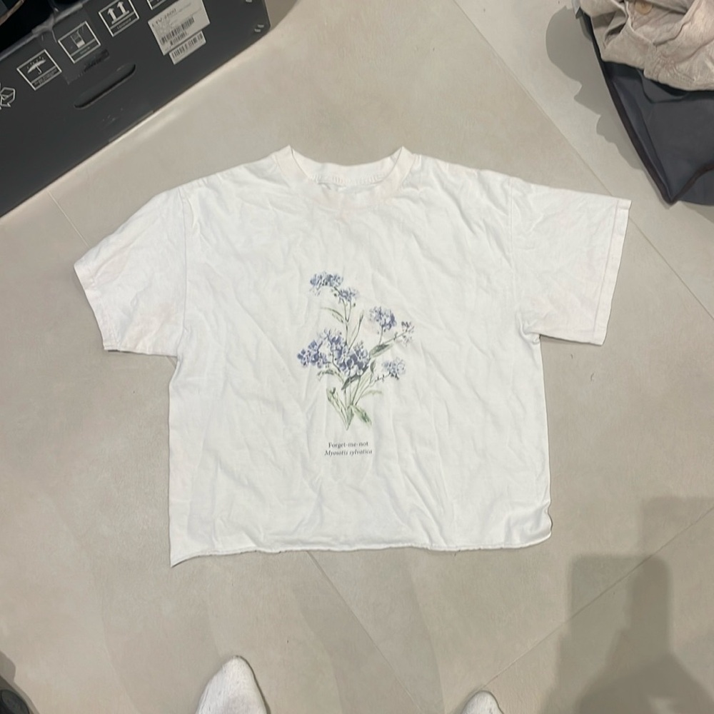 Brandy Melville T-shirt